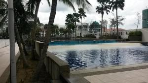 Garden Apartment at Zenith