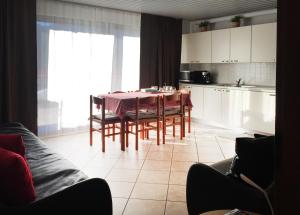 Comos Lake Mountains B&B
