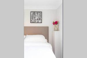 Heart of Mayfair - Stunning Apartment