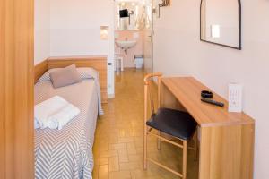 Single Room room in Hotel Taormina
