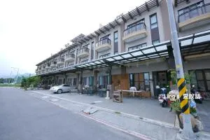 Lambo Stay Inn - Toucheng