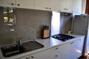 Belton Apartments-Hedge Cottage