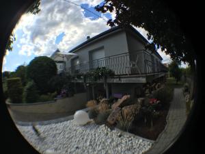 Appartements Eguisheim village prefere des francais grand studio : photos des chambres