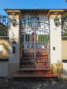 Poggio Imperiale Apartments