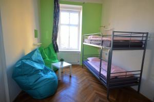 TravelJoy backpackers