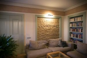 Private Manor Guest House & SPA Berkenes Muiza