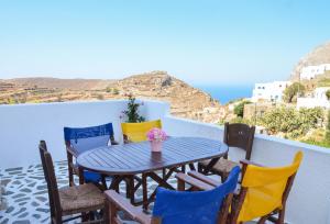 Evi's Studios Amorgos Greece