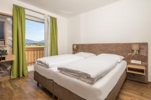 Comfort Triple Room room in Hotel & Restaurant Rupertigau
