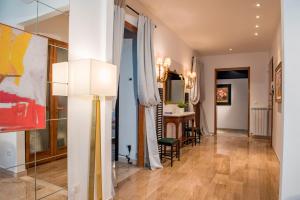 La Galerie Luxury Apartment by Mamo Florence
