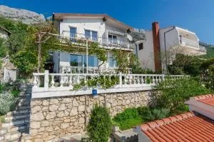 Apartment Terezija - بيساك