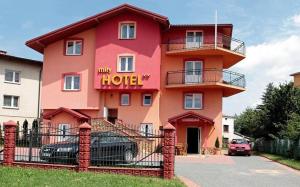 2 hvězdičkový hotel Hotel Miły Krosno Polsko