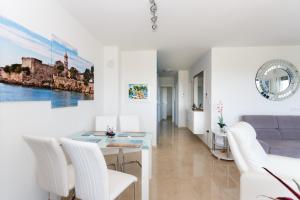 Apartment Marinela