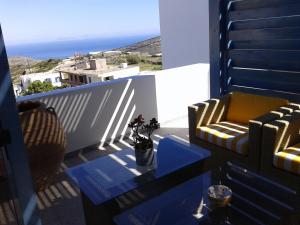 Stegadi Apartments Sikinos