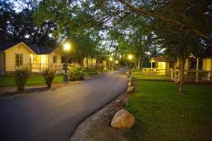 Wonder Valley Ranch Resort - Hoffman Point