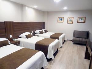 Superior Triple Room room in Hotel Patrimonio