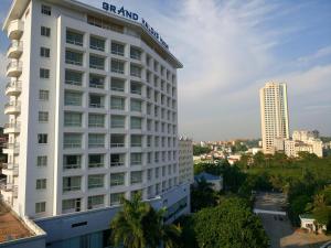 Grand Ha Long Hotel