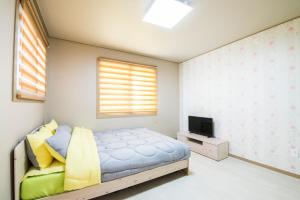 Brassica Flower Pension