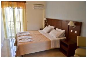 Alex Luxury Apartments & Studios