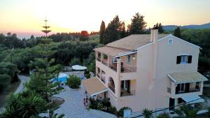 Galazio Sunset Villas Paxoi Greece