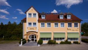 3 star hotel Hotel Alter Wirt Hallbergmoos Duitsland