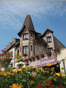 Logis Hôtel et Restaurant du Dauphin