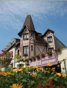 Logis Hôtel et Restaurant du Dauphin - Le Vieux Bourg