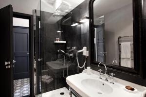 Hotels Auberge de Banne : Chambre Familiale