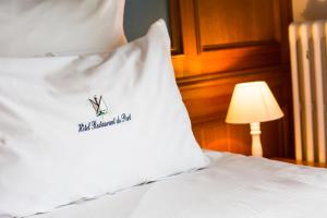 Hotels Hotel Restaurant Du Port : photos des chambres