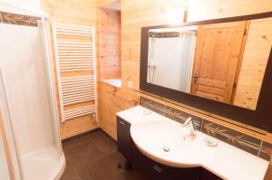 Chalets Chalet LEPERVIERE : photos des chambres