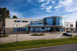 香薰石Spa酒店 - 纳梅斯武夫