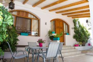 Kiki's Apartments Corfu Greece