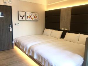 Joy Inn