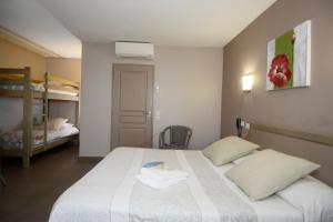 Hotels Le Maray : photos des chambres