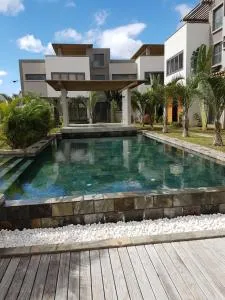 Sea And Mountain View Apartment - Mon Vallon