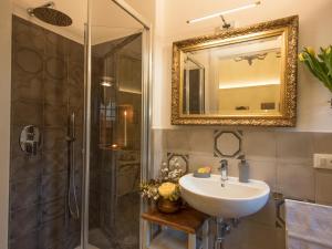 Atelier del Sarto Apartment by Mamo Florence