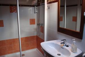 Complejo Rural La Tahona De Besnes