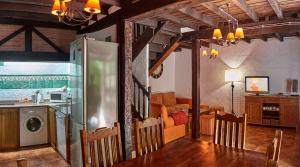 Complejo Rural La Tahona De Besnes