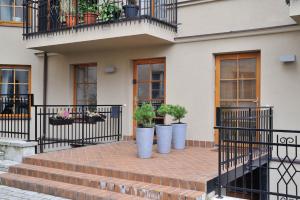 Six Apartment Simona