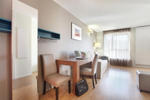 Appart'hotels Odalys City Lyon Confluence : Suite Confort (2-4 Adultes)