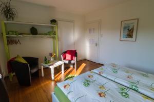 Standard Double Room with Shared Bathroom room in B&B Kalimera Pratteln