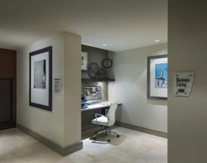 Global Luxury Suites at Boston Seaport