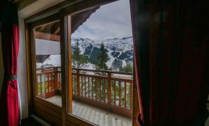 Four Bedroom Apartment room in Les Appartments du Merilys