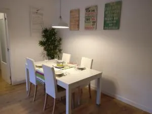 Apartamento espacioso frente al Palacio de Congresos - AA - Salamanca