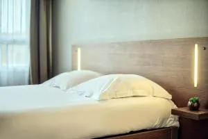 Zenitude Hôtel-Résidences Narbonne Centre - 比兹米内瓦