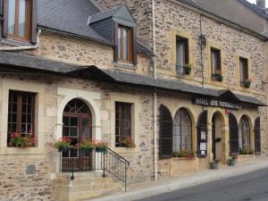 Hotels Hotel des Voyageurs : photos des chambres