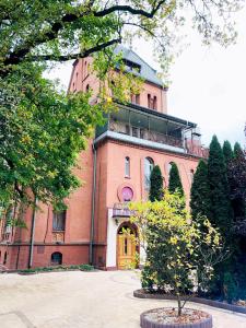 Viesu māja Pałacyk Chojn&oacute;w Polija