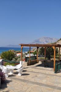 Katina Balos Rooms-Studios