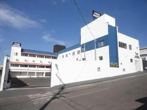 Lider Hotel - 卡兰卡斯