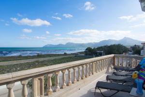 Front Line Beach Apartment in Son Serra