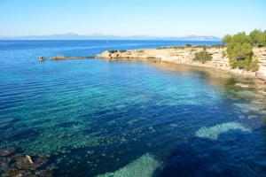 Front Line Beach Apartment in Son Serra